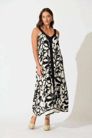 Maxi Dress in Black with White Print