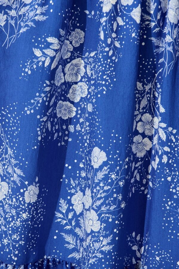 241121_StFrock_Milly_AM_S1283-428-BLU-WHT-FLO_0778.jpg Maxi Dress in Blue with White Floral