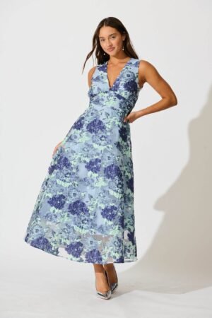241121_StFrock_Milly_PM_80513-BLU-FLO_0640.jpg Maxi Dress in Blue Floral Organza Jaquard