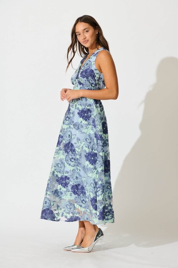 241121_StFrock_Milly_PM_80513-BLU-FLO_0650.jpg Maxi Dress in Blue Floral Organza Jaquard