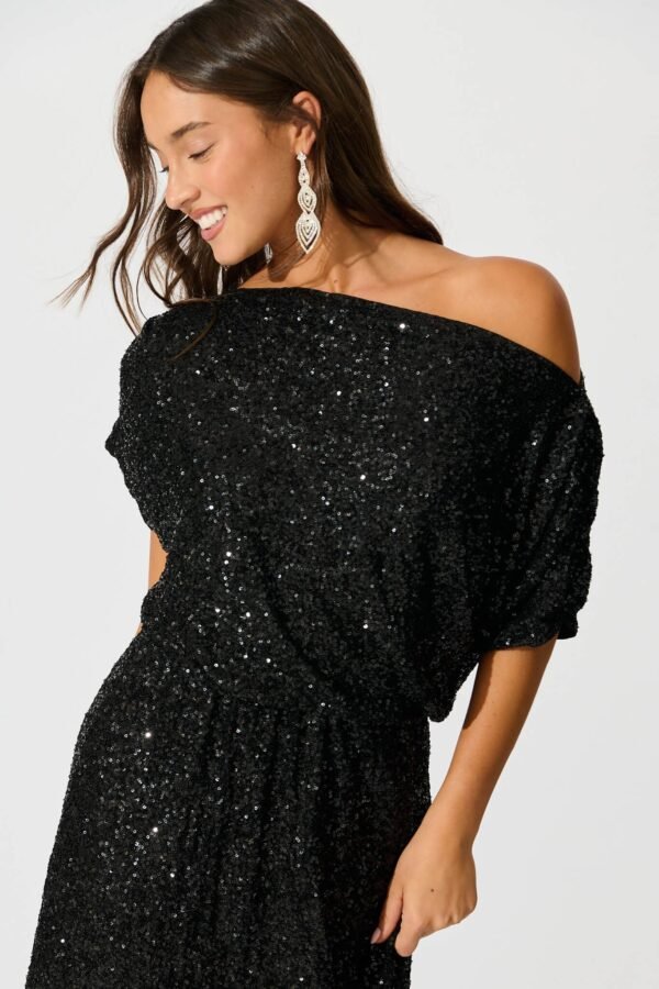 241121_StFrock_Milly_PM_S1260-BLK_0752.jpg Maxi Dress in Black Sequin