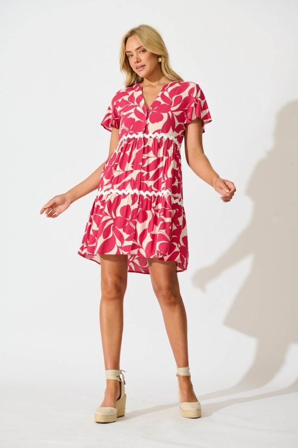 241126_StFrock_Phoebe_A60969-PNK-CRM_0245.jpg Dress In Pink Leaf