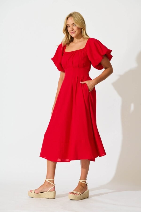 241126_StFrock_Phoebe_LOL10967-5-RED_0948.jpg Maxi Dress In Red Linen Blend