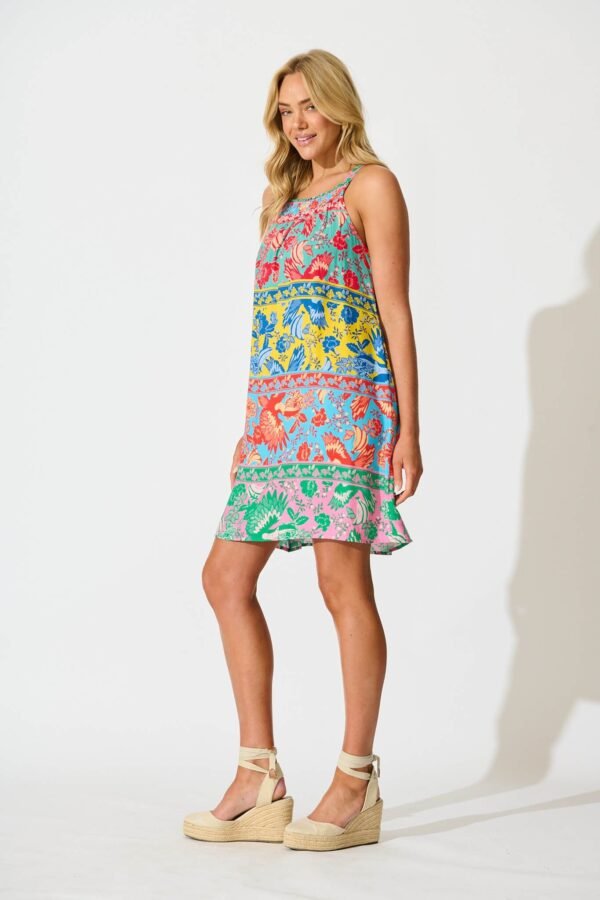 241126_StFrock_Phoebe_LOLE70240-MUL_0358.jpg Dress in Multi Tropical Print